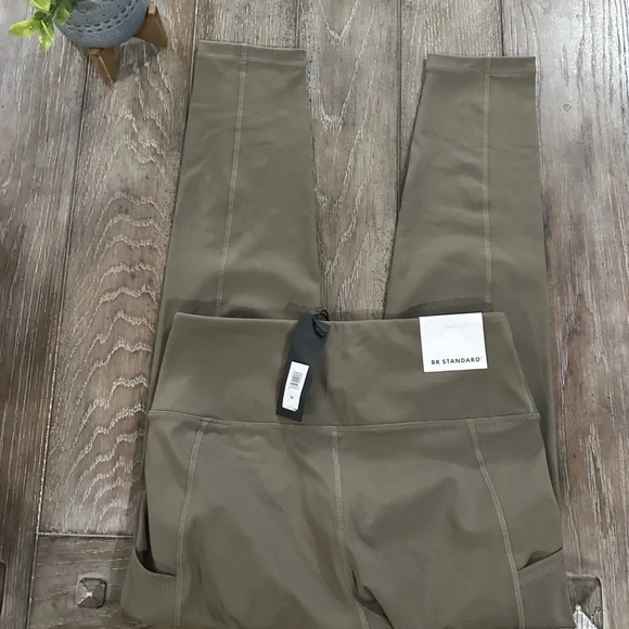 Banana Republic Khaki Leggings - Picture 8 of 16